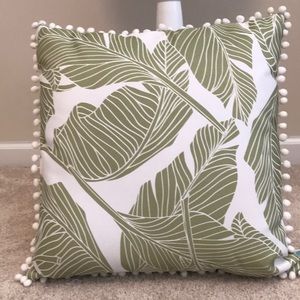 NWT Sheffield Home outdoor pillow